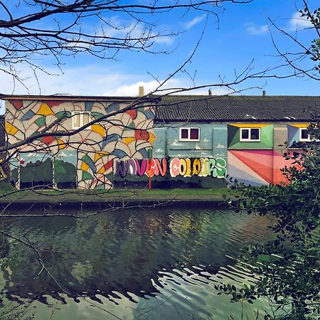 Luxury Waterfront Property With Free Parking Coventry Eksteriør billede